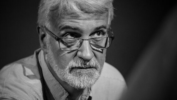 Eduardo Moga: Na Bukowském obdivuji všem neřestem nadřazenou snahu být básníkem